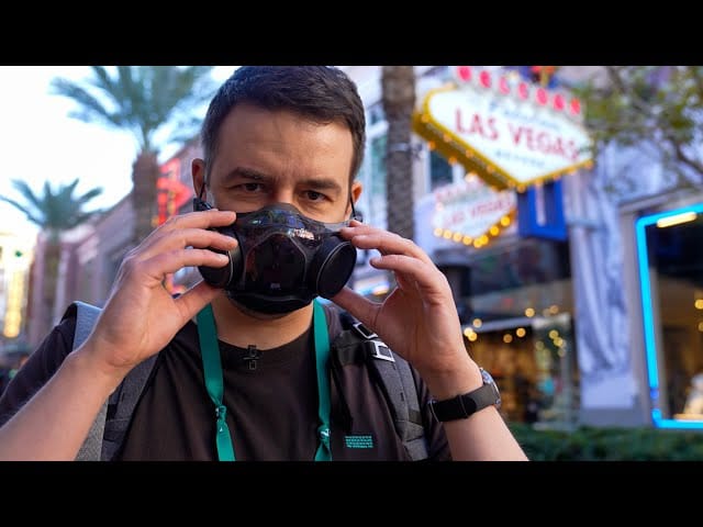 CES 2022 #2: Tunele Elona Muska, głaskanie wirtualnego kota i filtrująca maska Razera